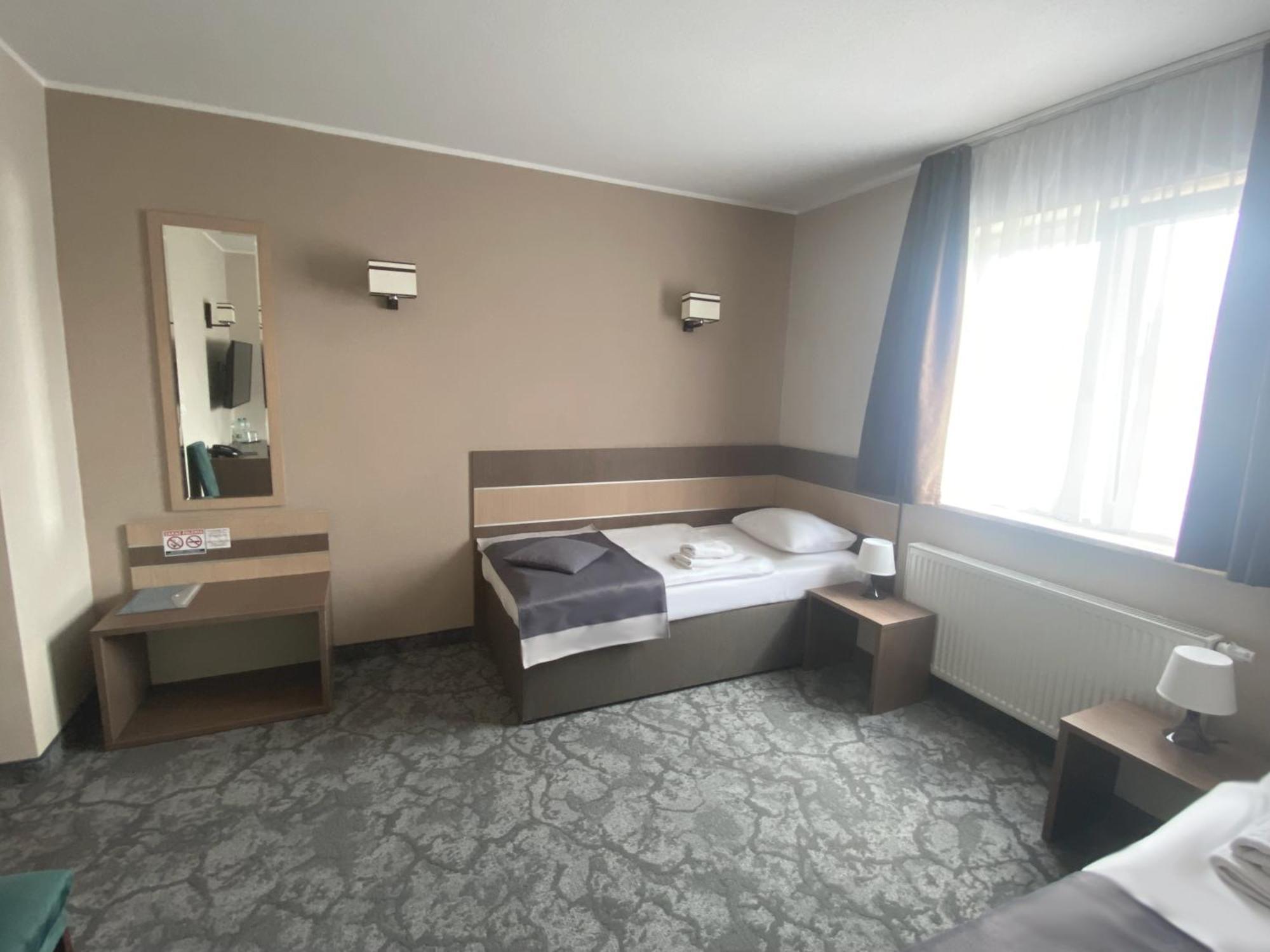 Hotel Sleep ヴロツワフ エクステリア 写真