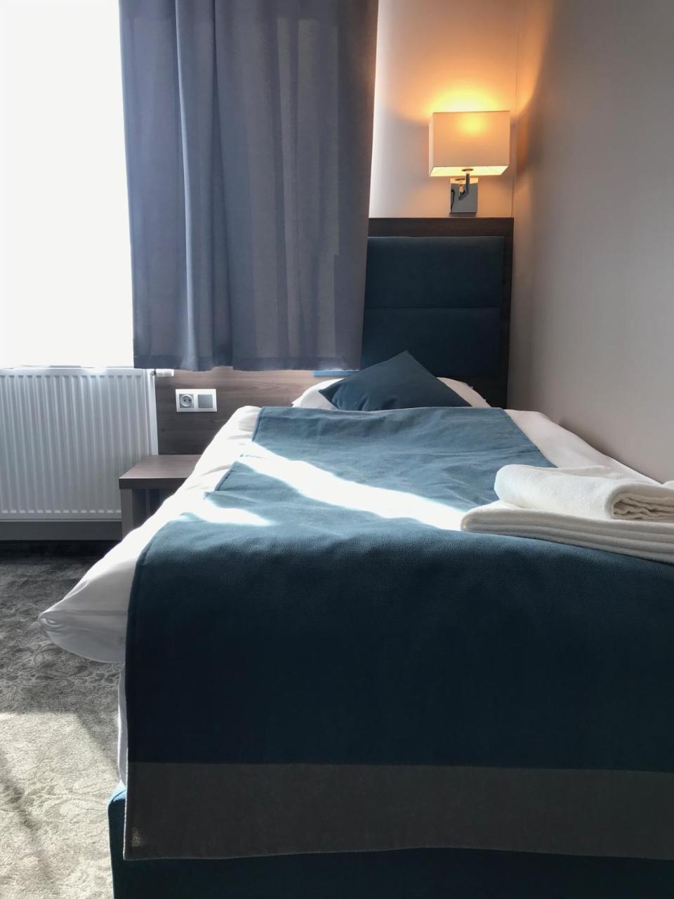 Hotel Sleep ヴロツワフ エクステリア 写真