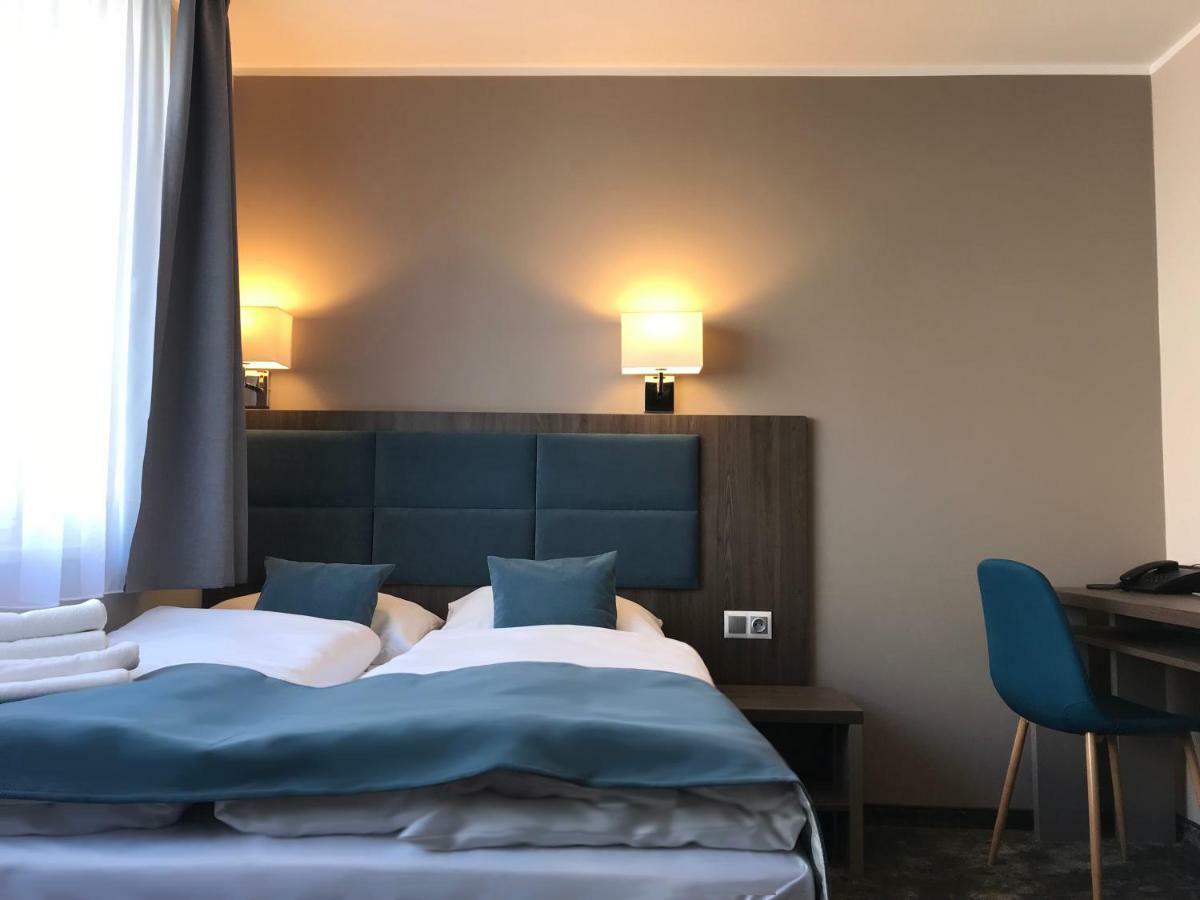 Hotel Sleep ヴロツワフ エクステリア 写真