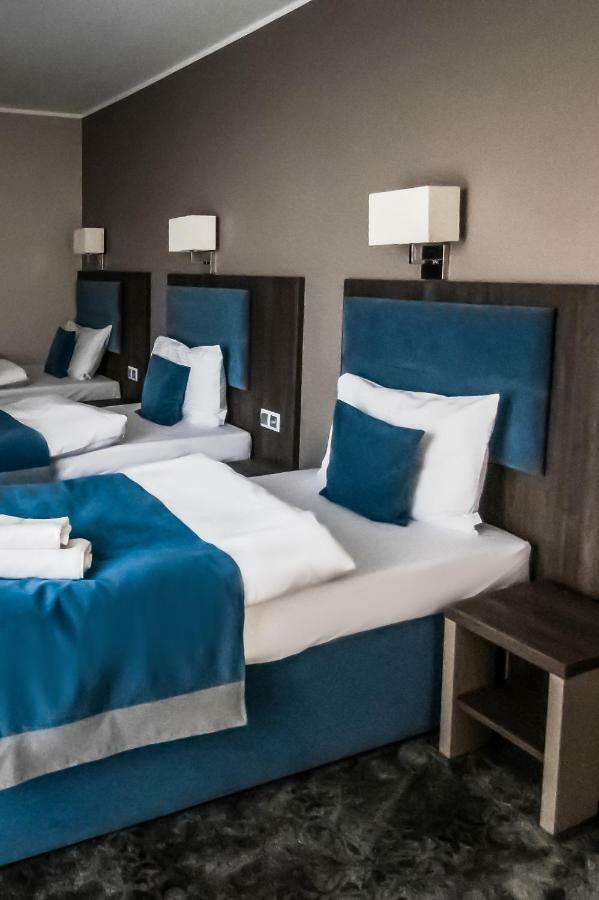 Hotel Sleep ヴロツワフ エクステリア 写真